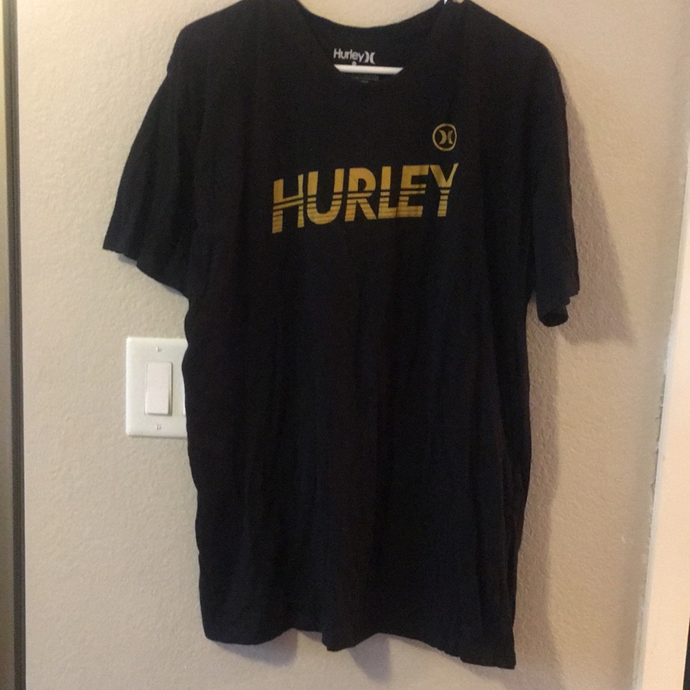 Black short sleeve Hurley t-shirt